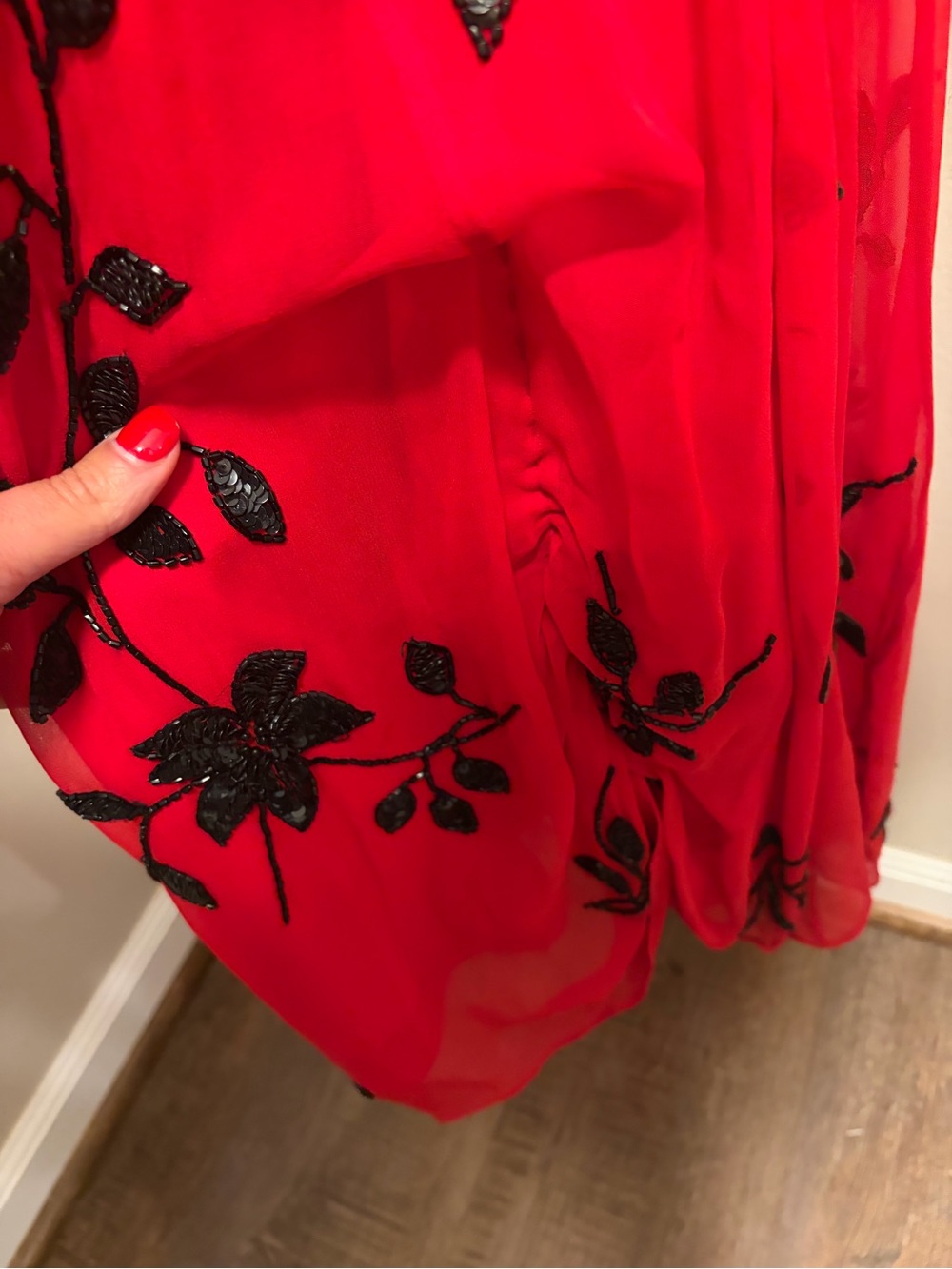 Vintage Cache Size 2 Red Black Beaded Sequin Silk Strapless Gown Maxi Dress Y2K - Picture 6 of 16